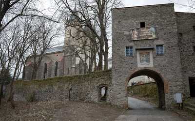 Bazilika sv. Benedikta a benediktínsky kláštor v Hronskom Beňadiku