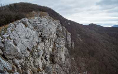 Hrebeňom Malej Vápennej a Vápennej